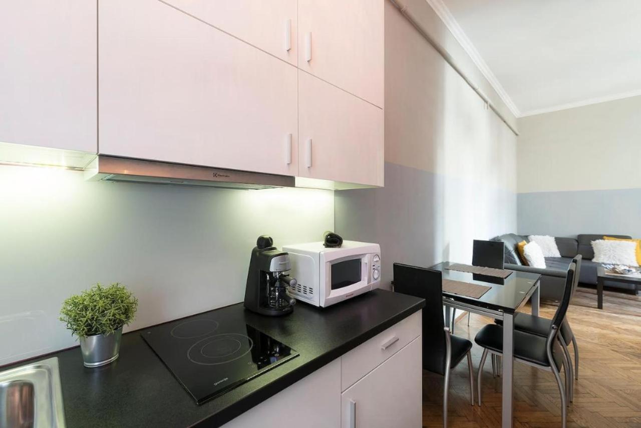 Vaci Street Apartments Budapest Luaran gambar